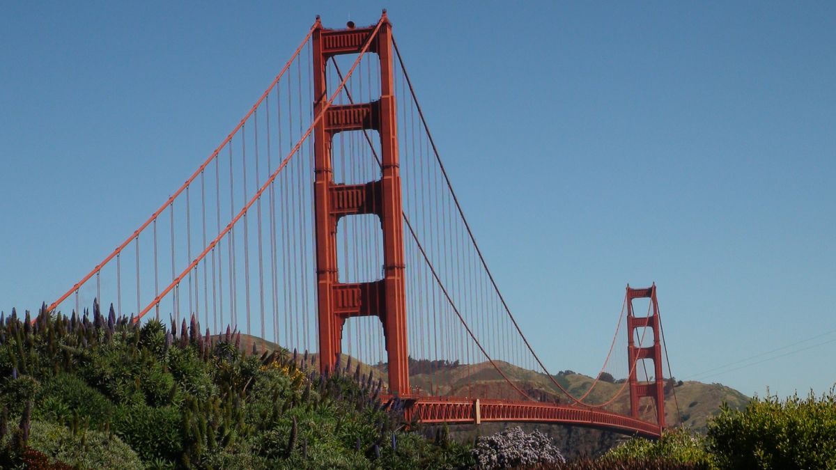 Golden Gate Bridge