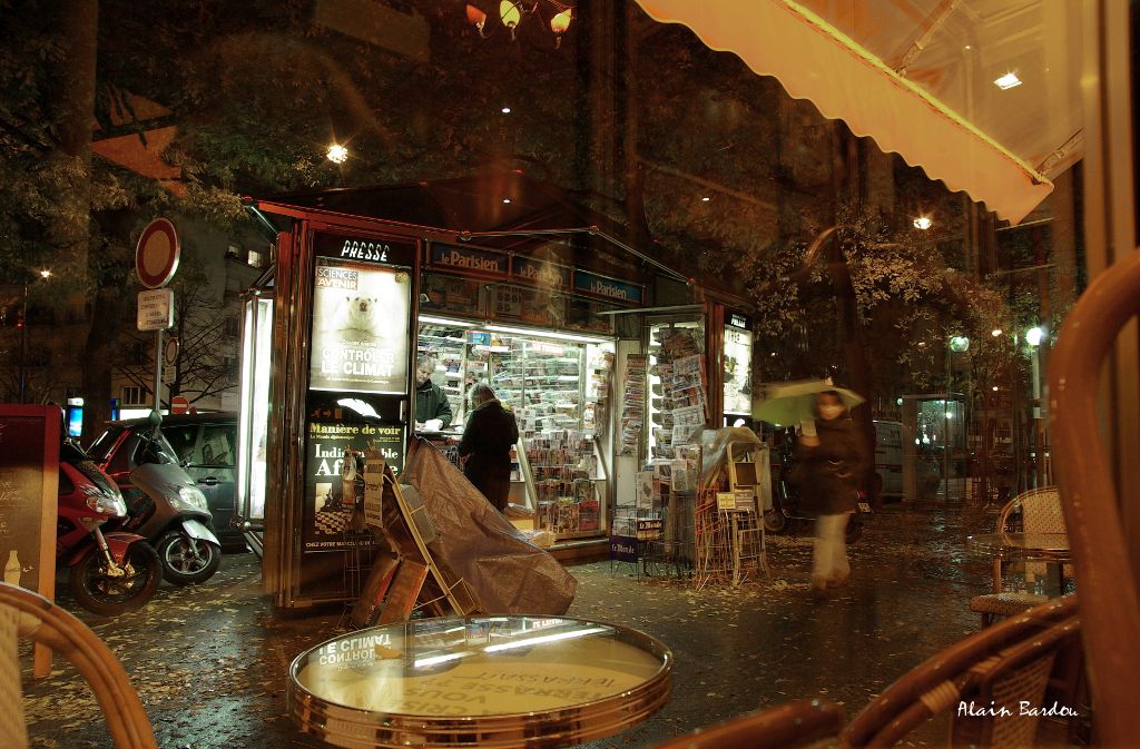 le kiosque PARIS Montparnasse