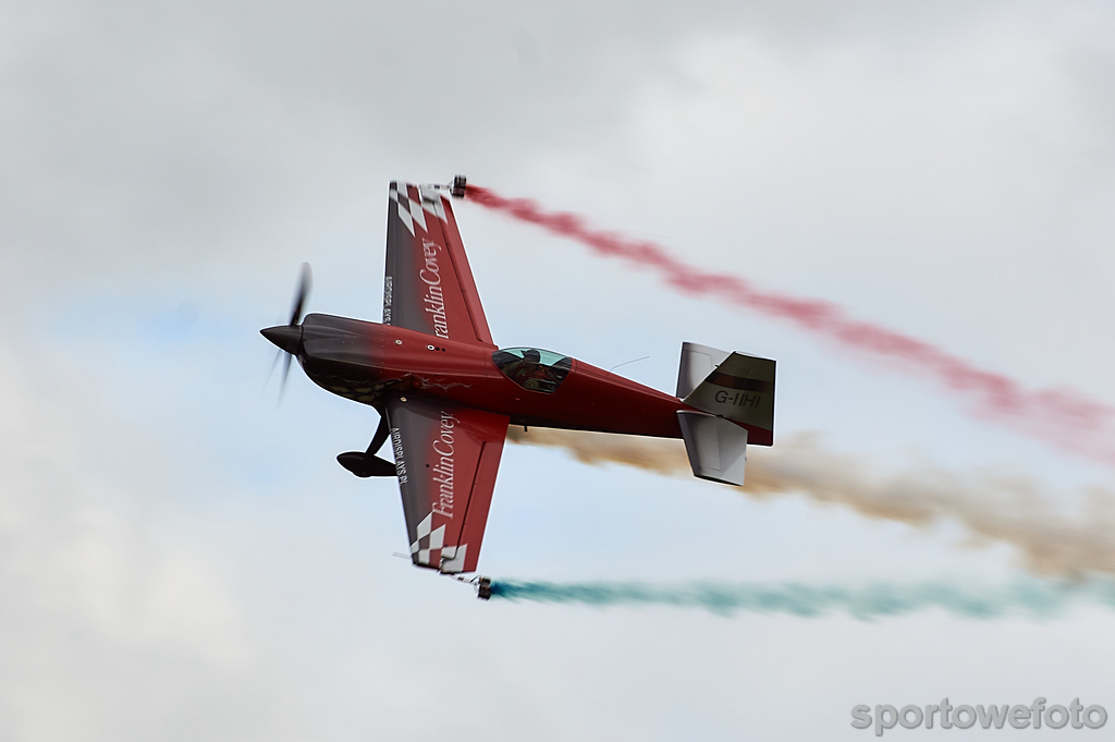 Miedzynarodowa Wystawa Lotnicza Fly Fest; Extra 330 SC; Marek Choim