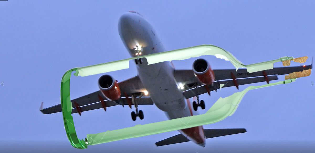 Flugzeug-in-einer-kaputten-Flasche.jpg