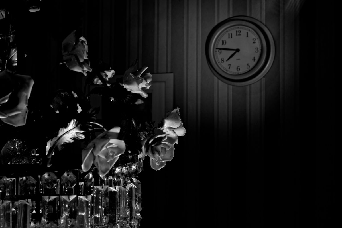 Heimische Experimente zur BildTIEFE mit Licht in  unterschiedlichen Ebenen.